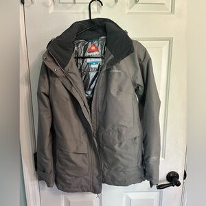 Columbia Women's Olive Gray Ski Jacket with Hood